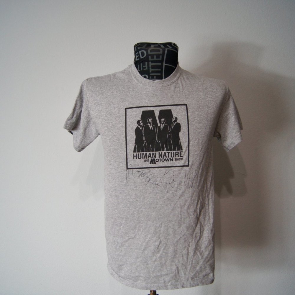 Human Nature The Motown Show T-Shirt Signed Autographed